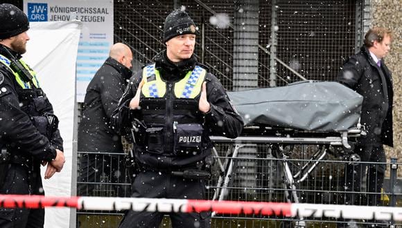 Un tiroteo en un testigo de Jehová centro en la ciudad alemana de Hamburgo ha dejado ocho personas muertas, incluido el presunto pistolero, dijo la policía el 10 de marzo de 2023. (Foto de Tobias SCHWARZ / AFP)