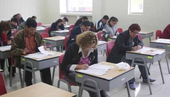 "Mientras gran parte del empleo en el Perú sea en empresas informales, o mientras muchas mujeres decidan abandonar el mercado laboral, el impacto de una mejor educación sobre el crecimiento será limitado". (Foto: El Comercio)