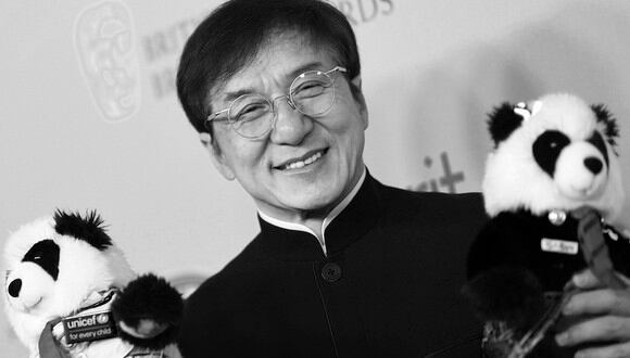 'Jackie Chan tiene Coronavirus' fueron algunos de los titulares de los medios que se hicieron virales en las redes sociales; sin embargo, esta es la verdad del supuesto contagio del actor asiático. (Foto: AFP)