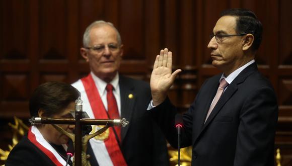 Martín Vizcarra deberá jurar al cargo de Presidencia de la República en las próximas horas. (Foto: EFE)