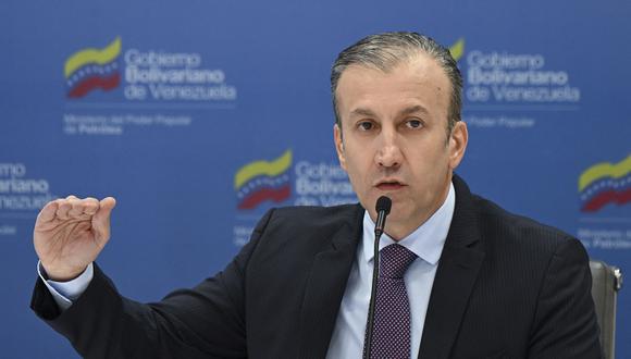 El Ministro de Industrias y Producción Nacional de Venezuela, Tareck El Aissami, habla durante una conferencia de prensa en Caracas, el 22 de septiembre de 2022. (Foto de Yuri CORTEZ / AFP)