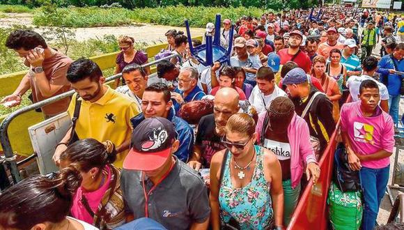 Los venezolanos, escapando de la dura crisis, se han movilizado a varios países de la región con el propósito de hallar un mejor futuro. (Foto: AFP)