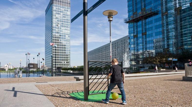 El deporte se adueña de la ciudad con esta instalación en París - 1