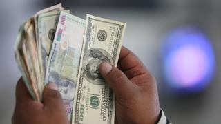 Precio del dólar en Perú cerró a la baja, tras alcanzar nuevo máximo en la víspera