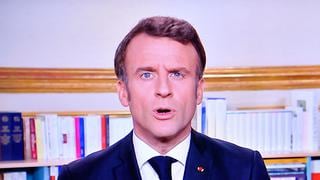 Macron promete a Ucrania que Francia y Europa estarán a su lado en 2023