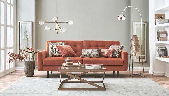 Los estampados geométricos en cojines o tapices dan un toque moderno que combina perfecto con muebles de diseño contemporáneo.
