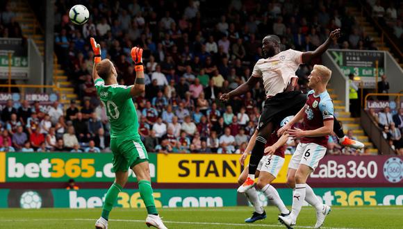 Un centro perfecto de Alexis Sánchez desembocó el 1-0 parcial de Romelu Lukaku a favor del Manchester United, por la cuarta jornada de la Premier League. (Foto: AP)