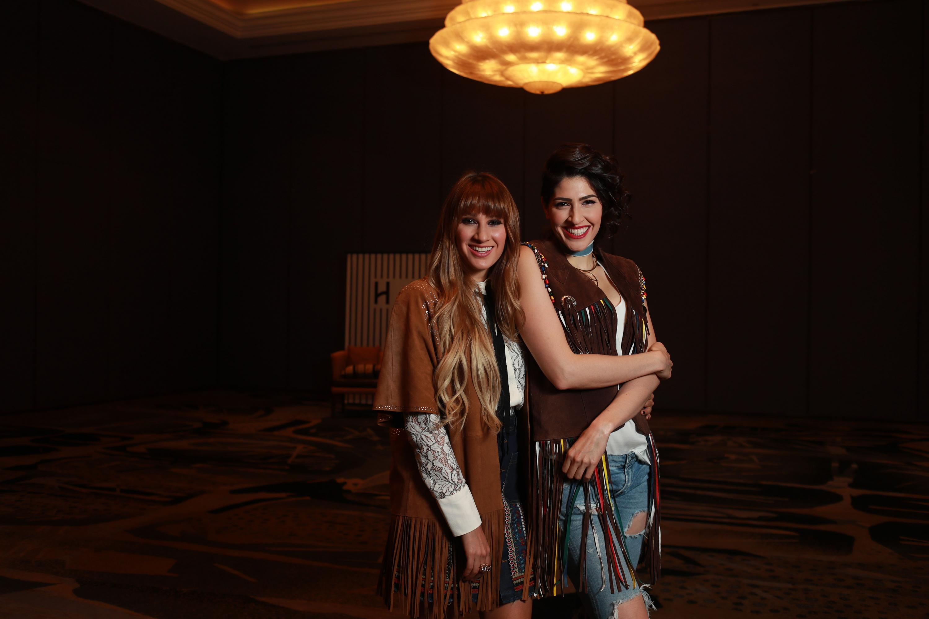 En menos de un mes, su video de “100 años”, en colaboración con Prince Royce, ha superado 8 millones de visitas en YouTube.