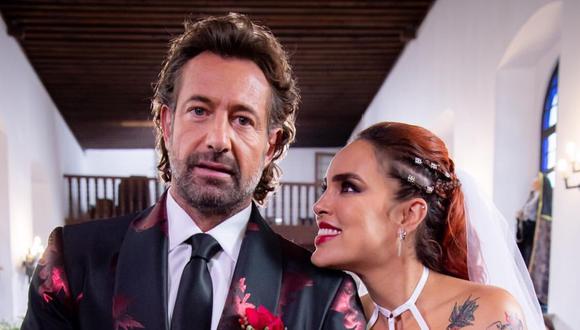 Los personajes de Gabriel Soto y Sara Corrales se casaron en "Mi fortuna es amarte" (Foto: TelevisaUnivison)
