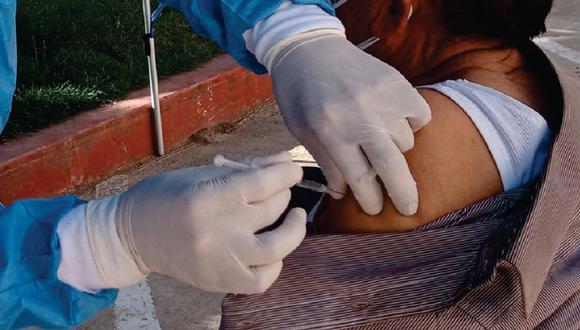 El Minsa planea vacunar contra el coronavirus a unas 87 mil personas con VIH en todo el país.(Foto: archivo GEC)