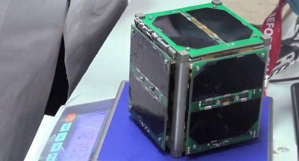 El PUCP-Sat 1 es un satélite en forma de cubo que pesa 1,24 kilogramos. (Captura: PUCP)