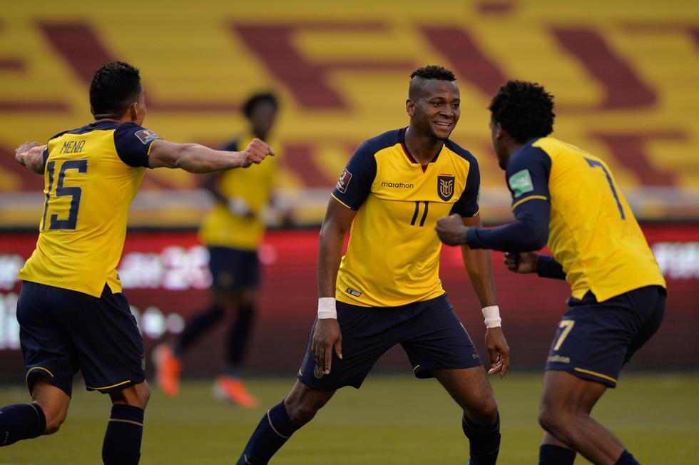 Ecuador consigue su primer triunfo, tras vencer a Uruguay por