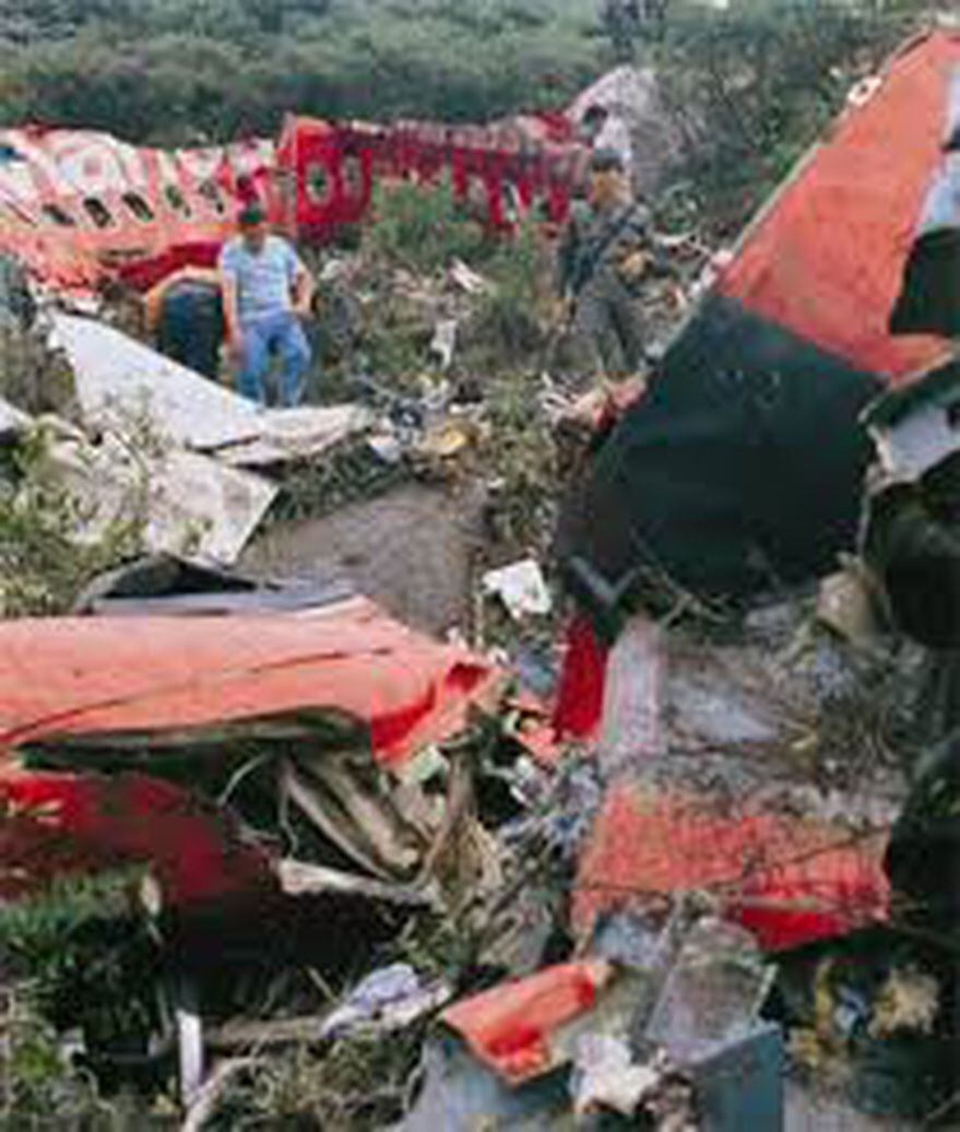The remains of the Avianca plane in Mejorada del Campo.  (Courtesy ecured.cu).