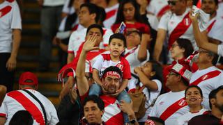 Perú vs. Ecuador: mira las mejores postales de los hinchas que colmaron el Estadio Nacional | FOTOS