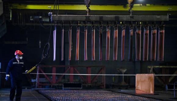 El contrato de cobre de enero más negociado en la Bolsa de Futuros de Shanghái subió hasta un 1,6%. (Foto: AFP)