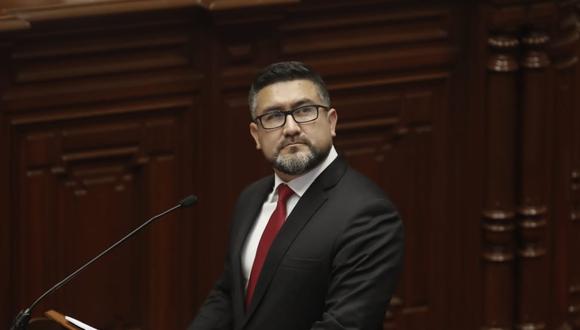 Alvarado tuvo un cuestionado paso por el Ministerio de Vivienda antes de asumir el MTC. (Foto: Parlamento)
