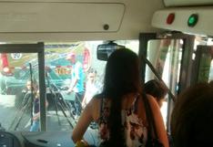 Bus del Corredor Azul chocó contra ómnibus interprovincial