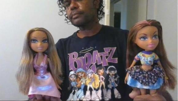 Terence Darrell Kelly, el presunto secuestrador de Cleo Smith, aparece con muñecas Bratz y una camiseta con dibujos animados en redes sociales. (Foto: Facebook).