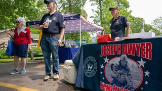 Guerras, depresión, suicidio: los veteranos de Estados Unidos hallan consuelo