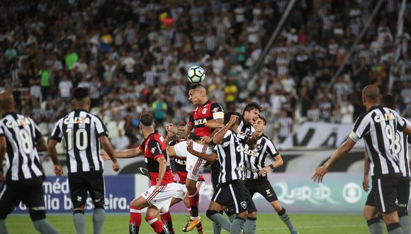 Con Paolo Guerrero y Miguel Trauco: Flamengo vs. Botafogo por fecha 22 de Brasileirao. (Foto: Flamengo)