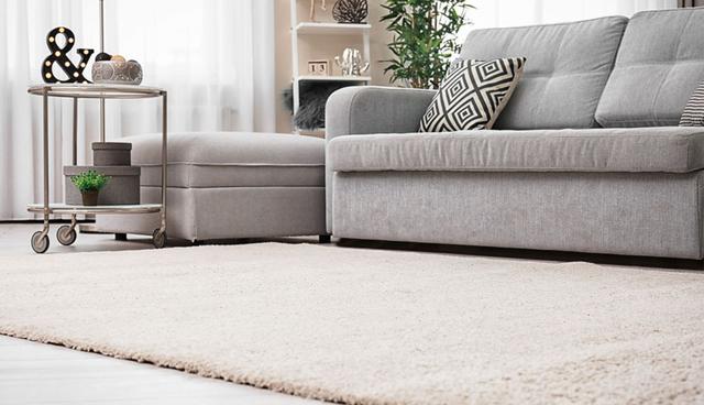 Para que tu alfombra luzca lo mejor posible, compartimos cinco consejos que debes tener en cuenta. (Foto: Shutterstock)