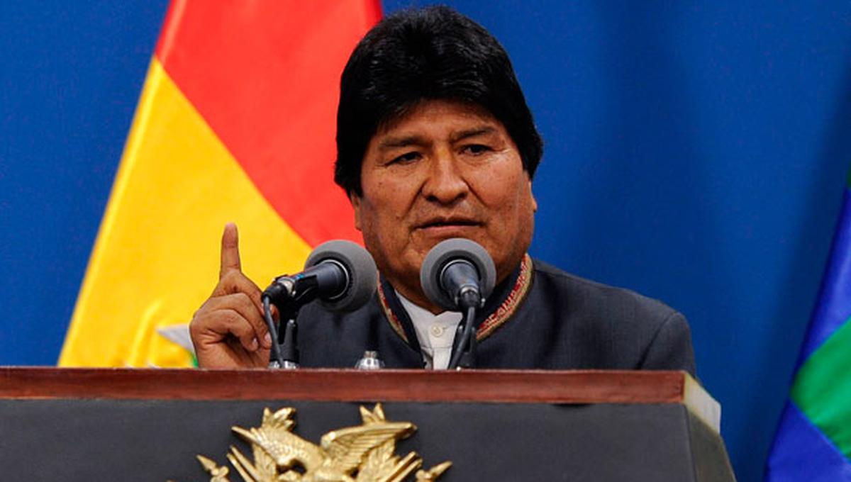 El gobierno de Bolivia expresó su “absoluta confianza” en las Fuerzas Armadas, dos días después de que un líder opositor las llamara a intervenir en la crisis política desatada tras la cuestionada reelección del presidente Evo Morales. (AFP)