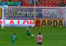 León vs. Necaxa: Boselli anotó el 1-0 mediante un penal | VIDEO