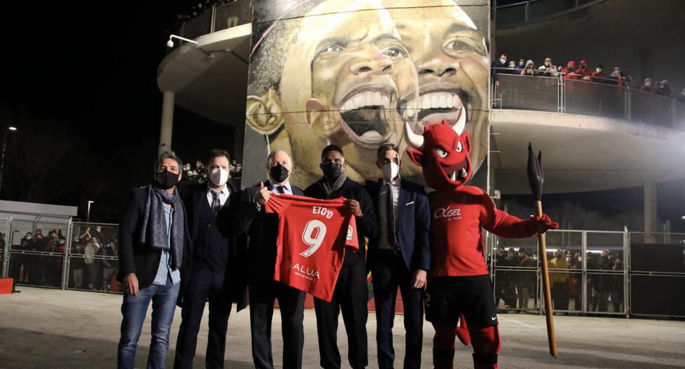 Samuel Eto’o received a tribute in the previous duel of FC Barcelona vs.  Real Mallorca |  VIDEO
