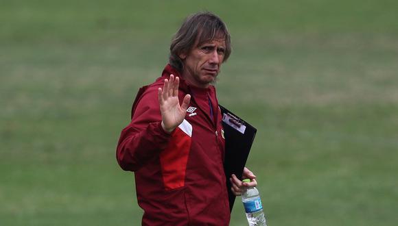 Edwin Oviedo, presidente de la Federación Peruana de Fútbol, habló sobre el futuro de Ricardo Gareca. El 'Tigre' está cerca de ir al Mundial con la blanquirroja. (Foto: AFP)