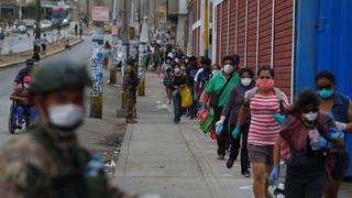 Coronavirus en Perú: largas colas en mercados de la capital en día 27 de la cuarentena | FOTOS