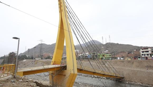 El puente Talavera, también conocido como puente Solidaridad, se cayó durante el fenómeno de El Niño costero, en marzo del 2017. (Foto: Jessica Vicente / El Comercio)