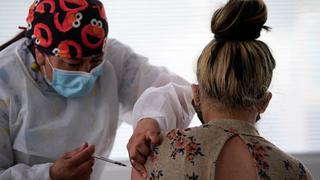 Casos de coronavirus siguen al alza en Colombia, que suma 2.461 nuevos contagios