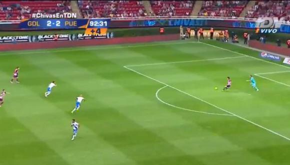 Arquero cometió vergonzoso error que acabó en este gol [VIDEO]