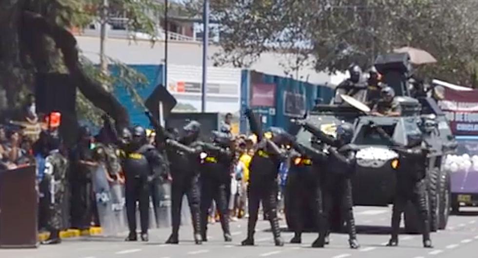Policía Nacional del Perú sorprende con genial coreografía. (Foto: Facebook)