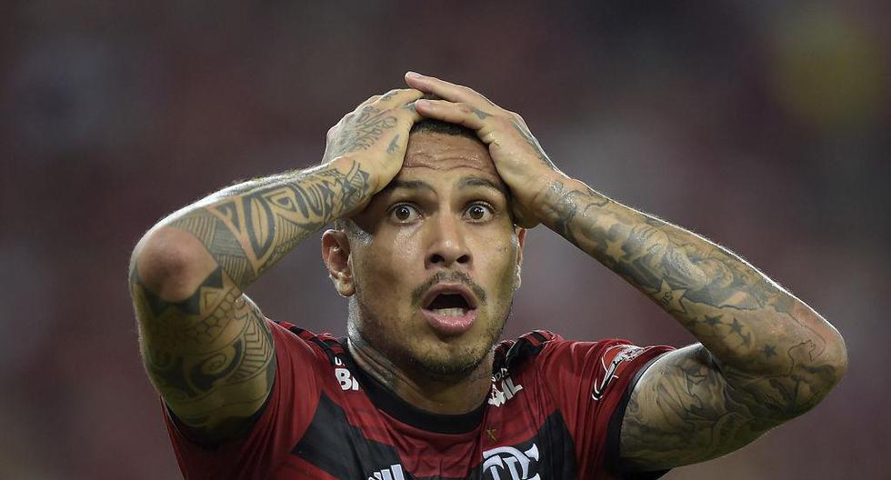 Paolo Guerrero no será parte del plantel de Flamengo que enfrente a Gremio este miércoles. | Foto: Getty