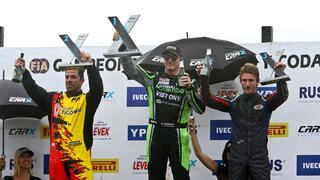 Nicolás Fuchs gana séptima fecha del RallyCross argentino y se metió en la disputa por el título del certamen