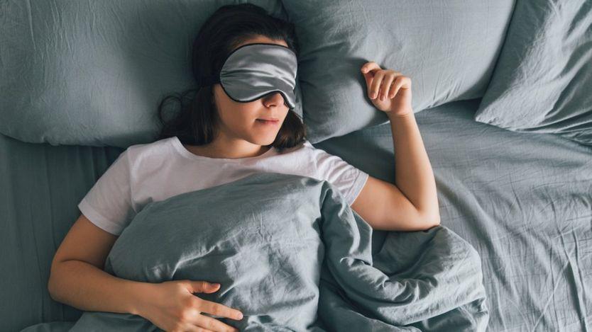 Establecer una rutina de sueño, y seguirla, es clave para una buena salud. (Foto: Getty)