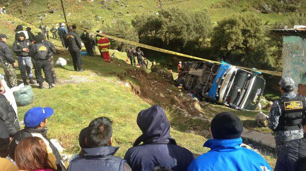 Pasco: al menos 10 muertos deja accidente en Carretera Central - 1