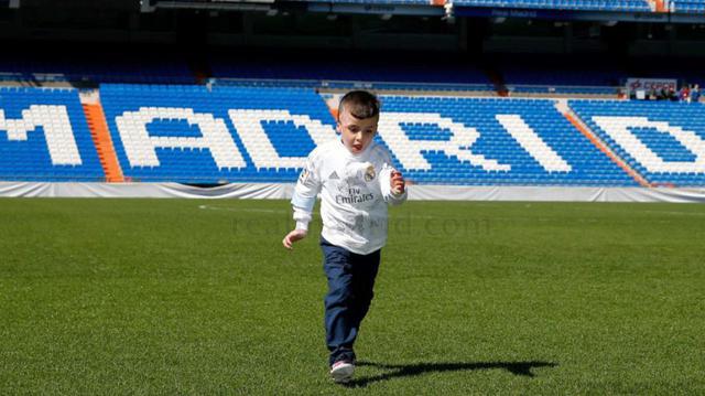 Real Madrid recibió a Ahmed, el niño superviviente de ataque - 10