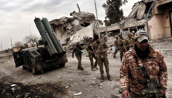 Últimos yihadistas de Mosul están rodeados y "morirán ahí"