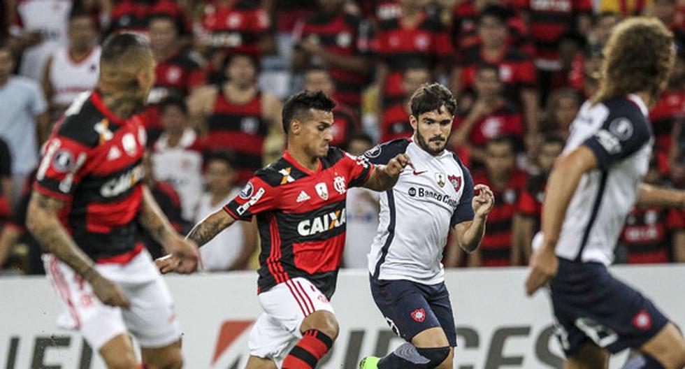 Miguel Trauco tuvo gran debut con el Flamengo en Copa Libertadores | Foto: EFE