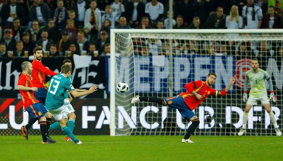 Thomas Müller marcó un golazo en el España vs. Alemania, rumbo a Rusia 2018. (Foto: Reuters)
