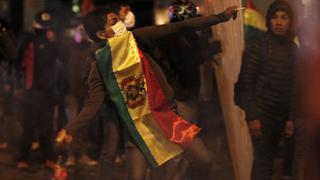 Bolivia: Un estudiante muerto y más de 60 heridos en violentos enfrentamientos en Cochabamba