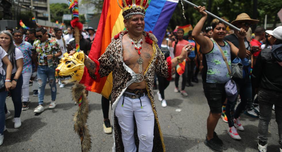 A diverse and plural LGBTI+ march dyes the streets of Caracas in a thousand colors