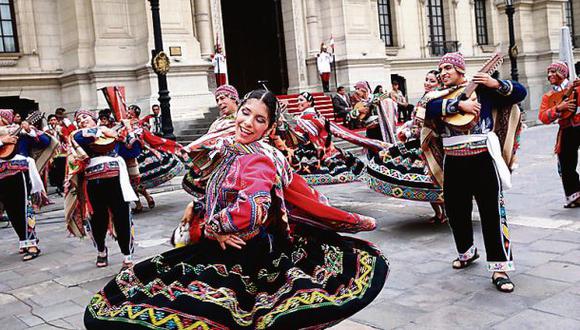 Promueven celebración del Inti Raymi en Palacio de Gobierno