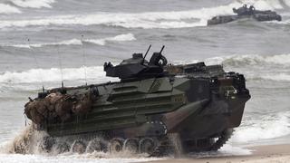 EE.UU. da por muertos a 8 marines tras hundimiento del vehículo anfibio en el que entrenaban