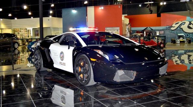 FOTOS: Policía de Los Ángeles presenta su Lamborghini Gallardo - 1