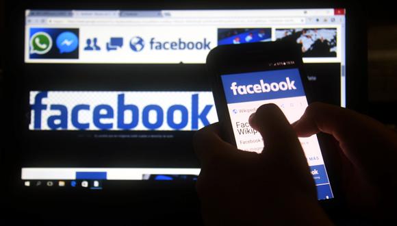 Aduanas estaría usando datos de Facebook para rastrear criminales. (Foto: AFP)