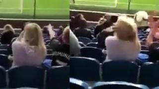 Facebook: Mala puntería de futbolista hace pasar un doloroso momento a hincha | VIDEO