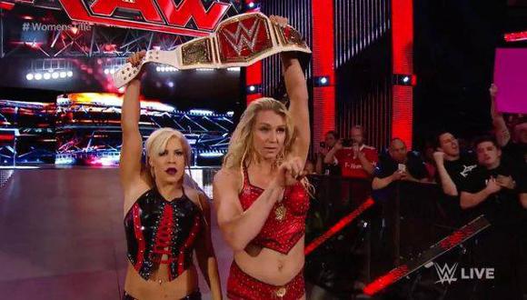 WWE: Charlotte retuvo título femenino con ayuda de Dana Brooke